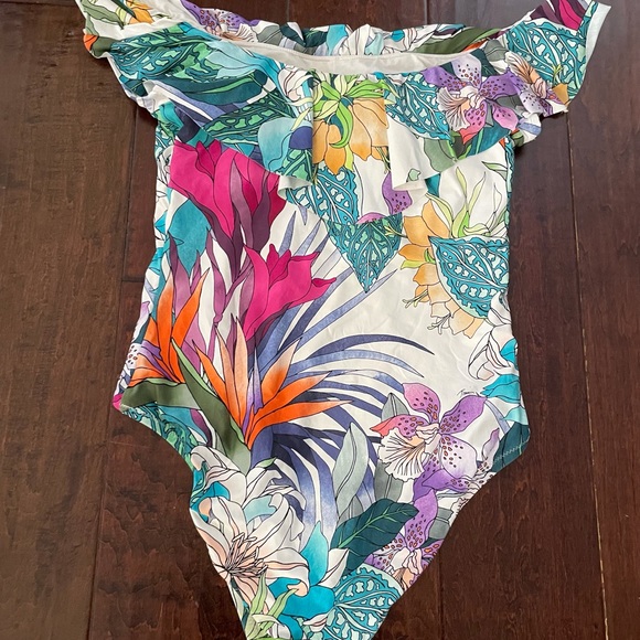 Amazonia one piece off shoulder floral Sz 14 - Picture 3 of 9